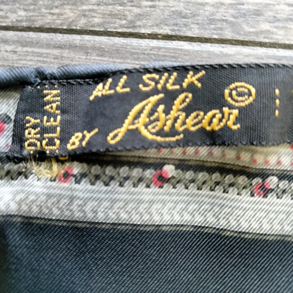 All Silk by Ashear Made in Italy Hand Rolled Paisley Print 18